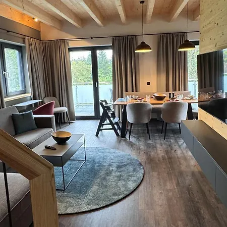 Hahnenklee Ferienchalets 샬레 고슬라르
